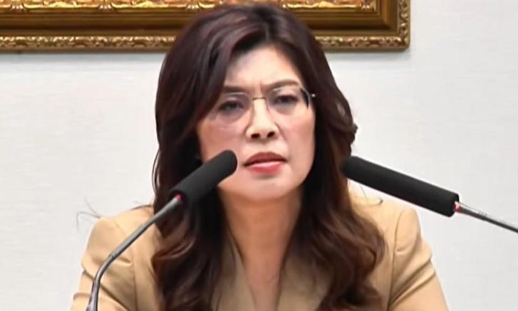 郑丽文这下彻底尴尬了！原本筹划725上街游行，还以为能一呼百应，召集上百万人