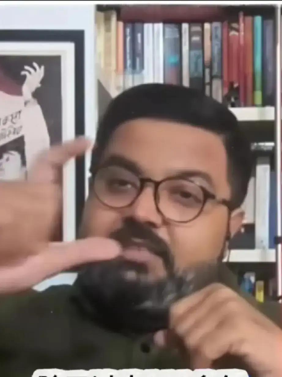 印度学者维杰·普拉萨德在一次访谈中提到一个细节：今天不少边界争议，仍拿19世纪英