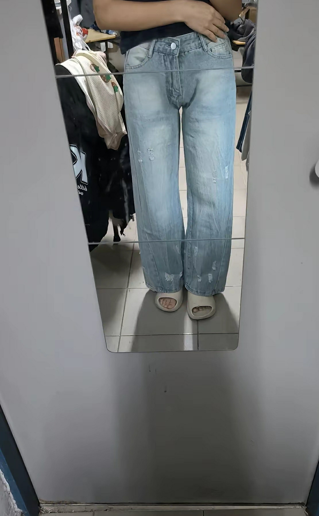 女装没救了，越来越男性化了