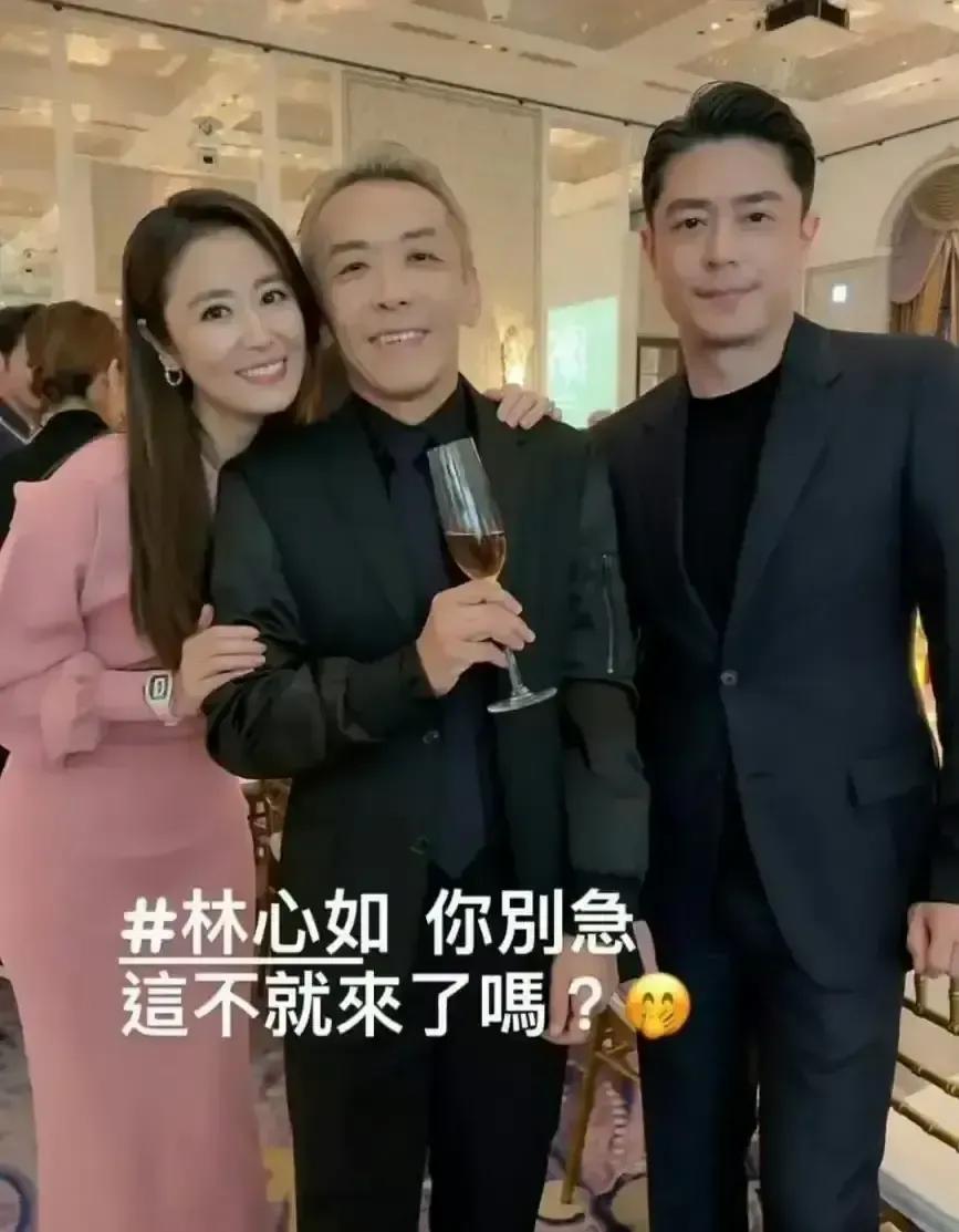 林心如霍建华七年前官宣结婚被喷老女人逼婚许玮宁邱泽去年领证全网嗑糖嗑到失眠。我