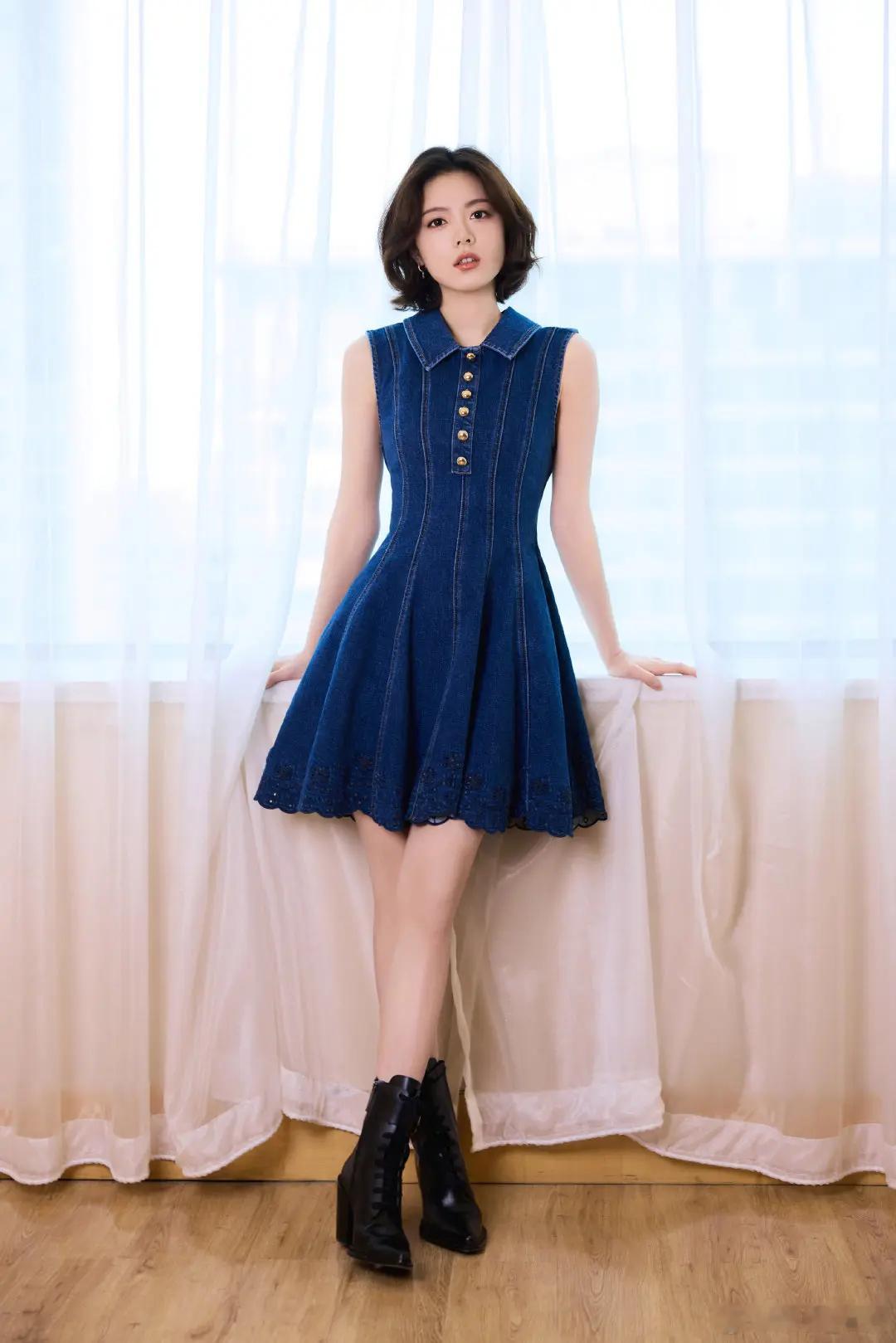 赵今麦骄阳似我庆功宴造型2026.1.18《骄阳似我》庆功宴封神！北京通州婚宴