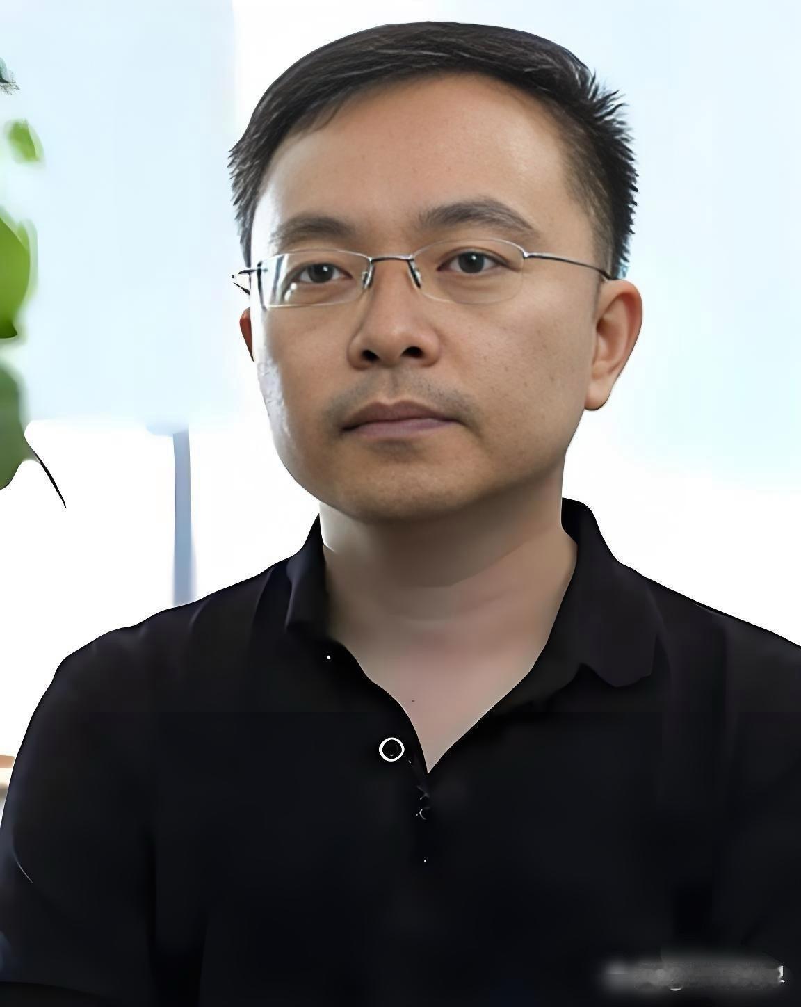 蔡磊把当高管攒下的钱，全投进了渐冻症研究。一个前互联网公司副总裁，确诊后最常聊