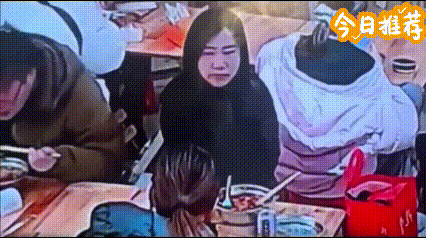 我真的不能理解一个成年人这么干，她图什么啊？？？不高兴就摆明了态度去骂，把气