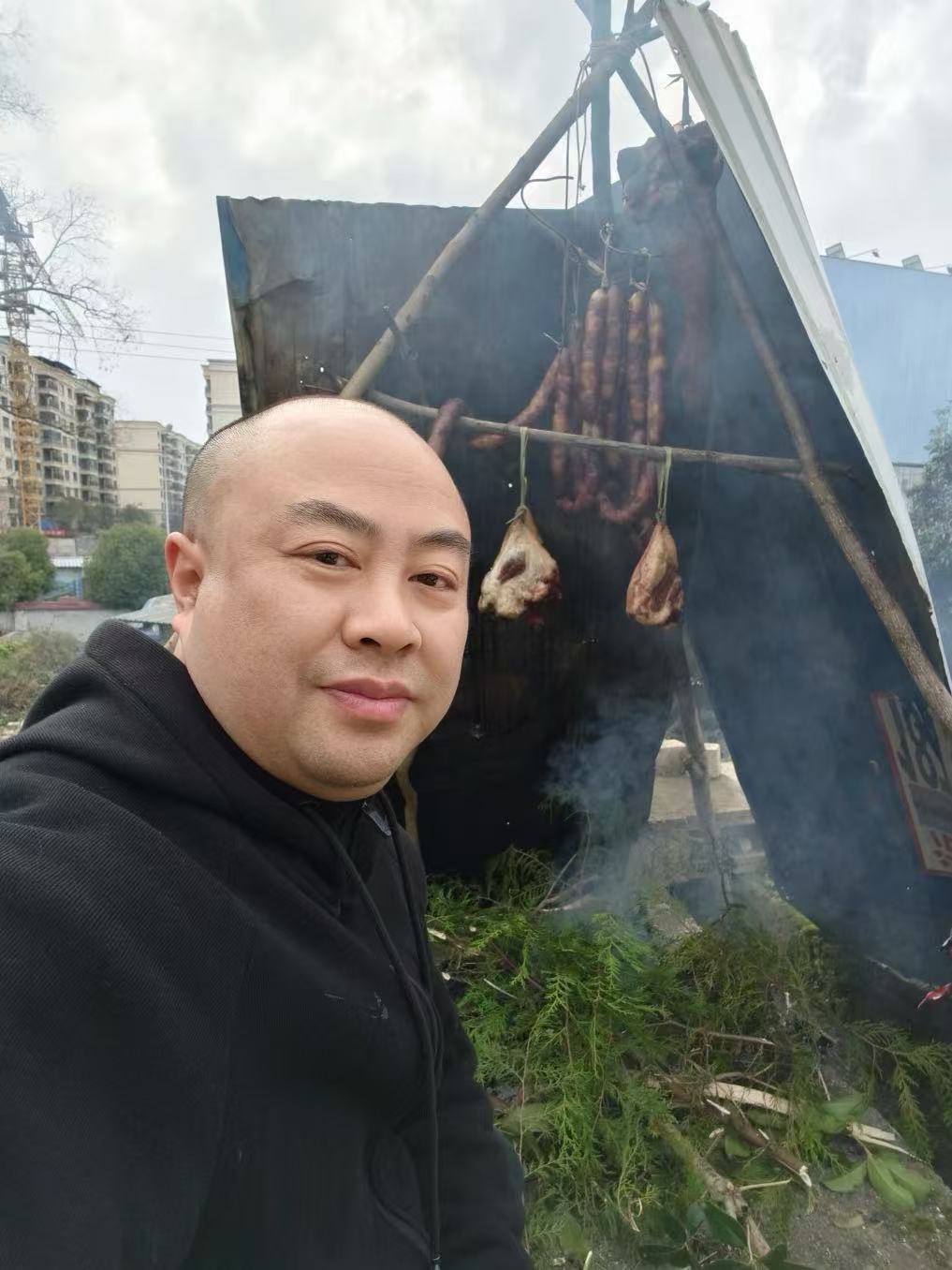 熏腊肉的历史有多长?这个技能到底是谁发明的，有答案吗