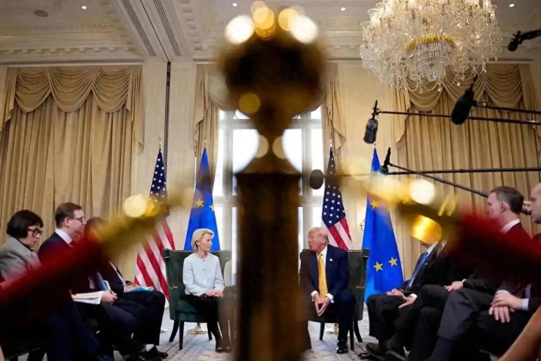 每次打仗都被坑惨！欧洲为啥总当“最大冤大头”？俄乌冲突欧洲买单，中美博弈欧