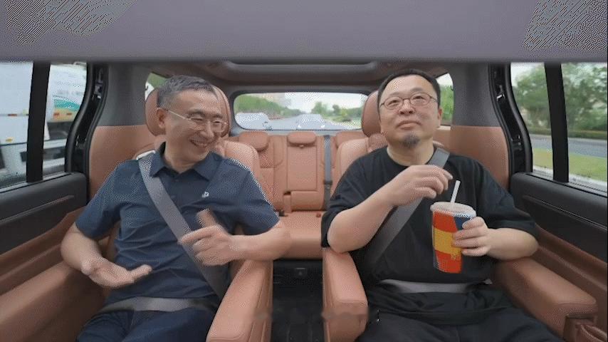 罗永浩说零跑造车就是交个朋友探访整车智造工厂对话片段有感，国产新能源长期深耕全