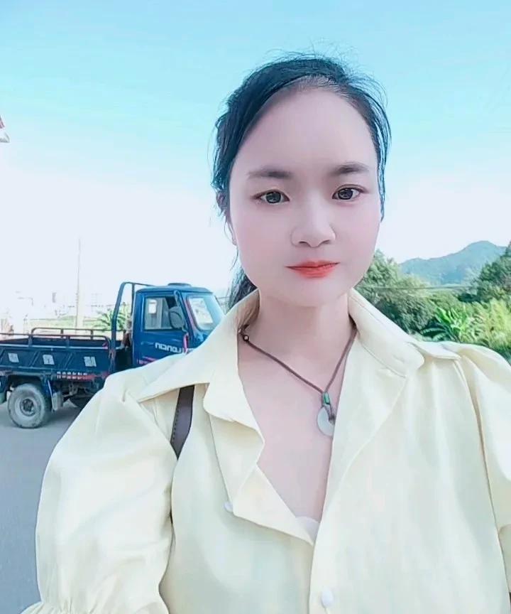 40岁的女人出去求职，那可是相当遭人嫌弃的！我已经四十岁了，上个月开始就失业了
