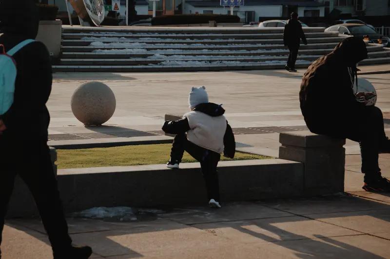 家长什么时候才能接受孩子平庸一句话扎心：当家长嘴里的“普通”，要孩子考上宁