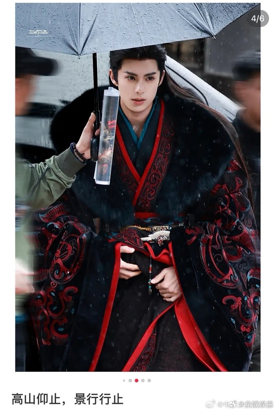 王鹤棣美颜过度有点失真了