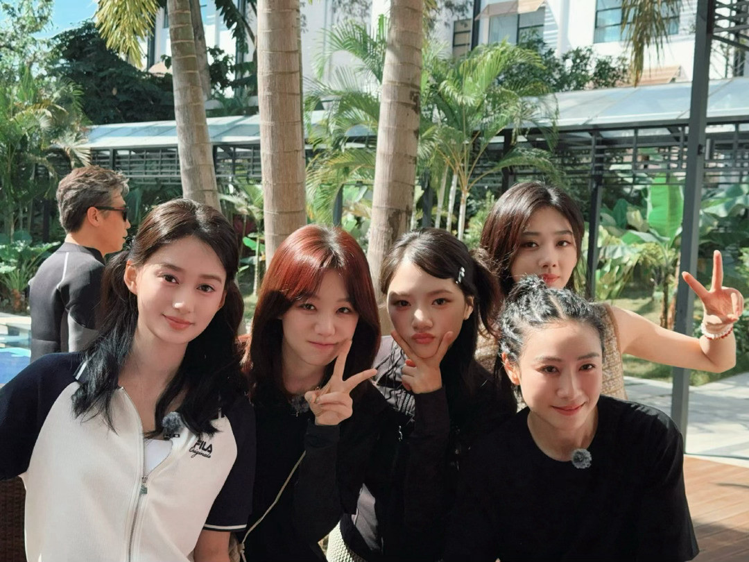 任敏这句话所有女孩都拒绝不了任敏这句话真的戳中女生心巴！王影璐想给大家拍照，她