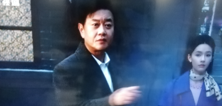 看了《冬去春来》之后，我感觉饰演楚才远的这个演员，是我所见过的演员中最会笑的一个