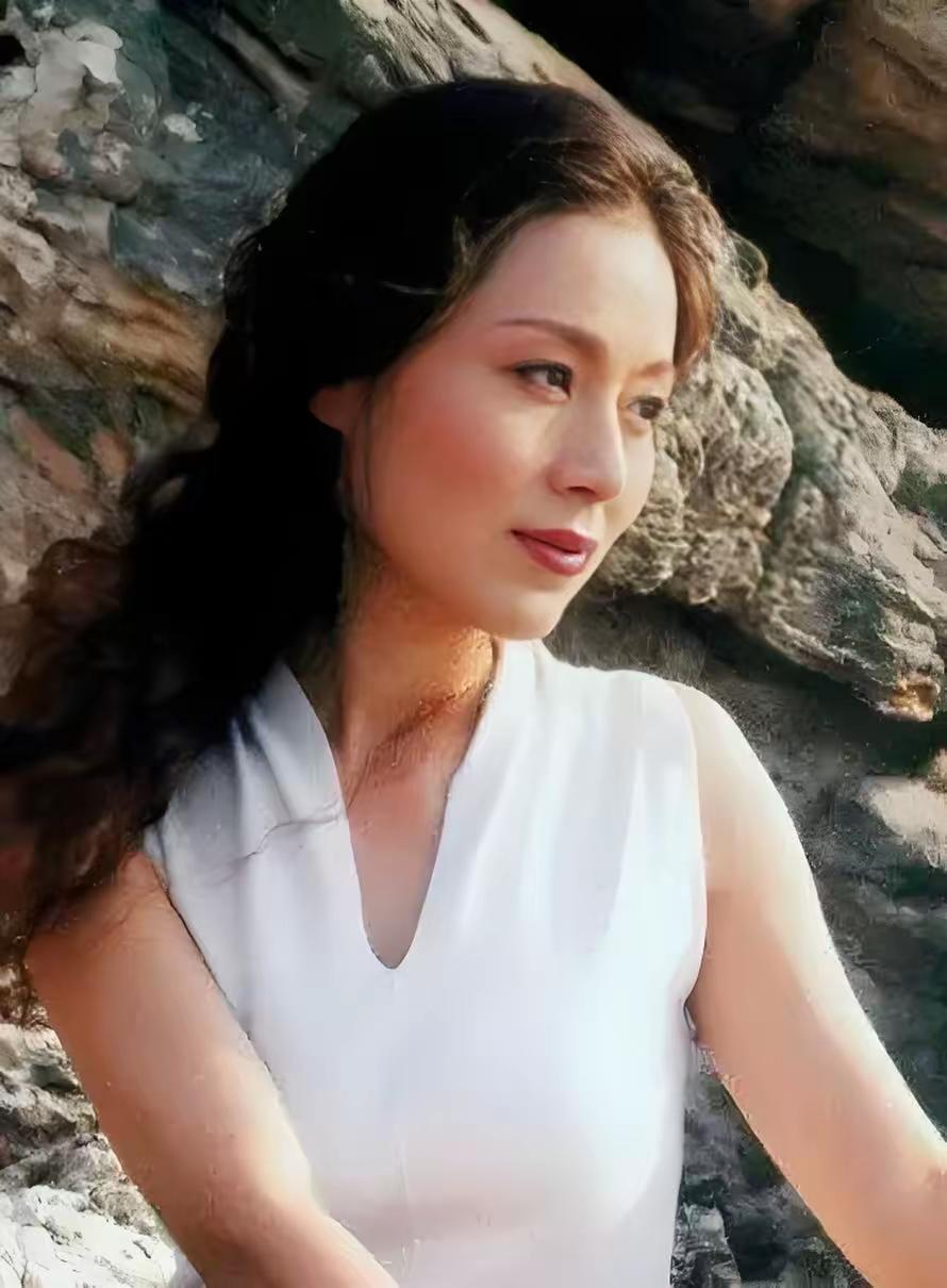 清纯甜美的样子漂亮吗