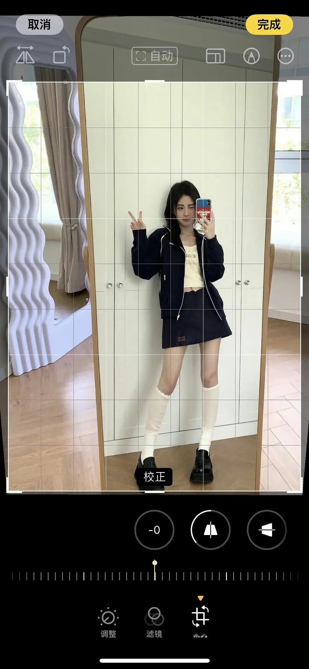 鞠婧祎生图中的腿vs她自己发的腿