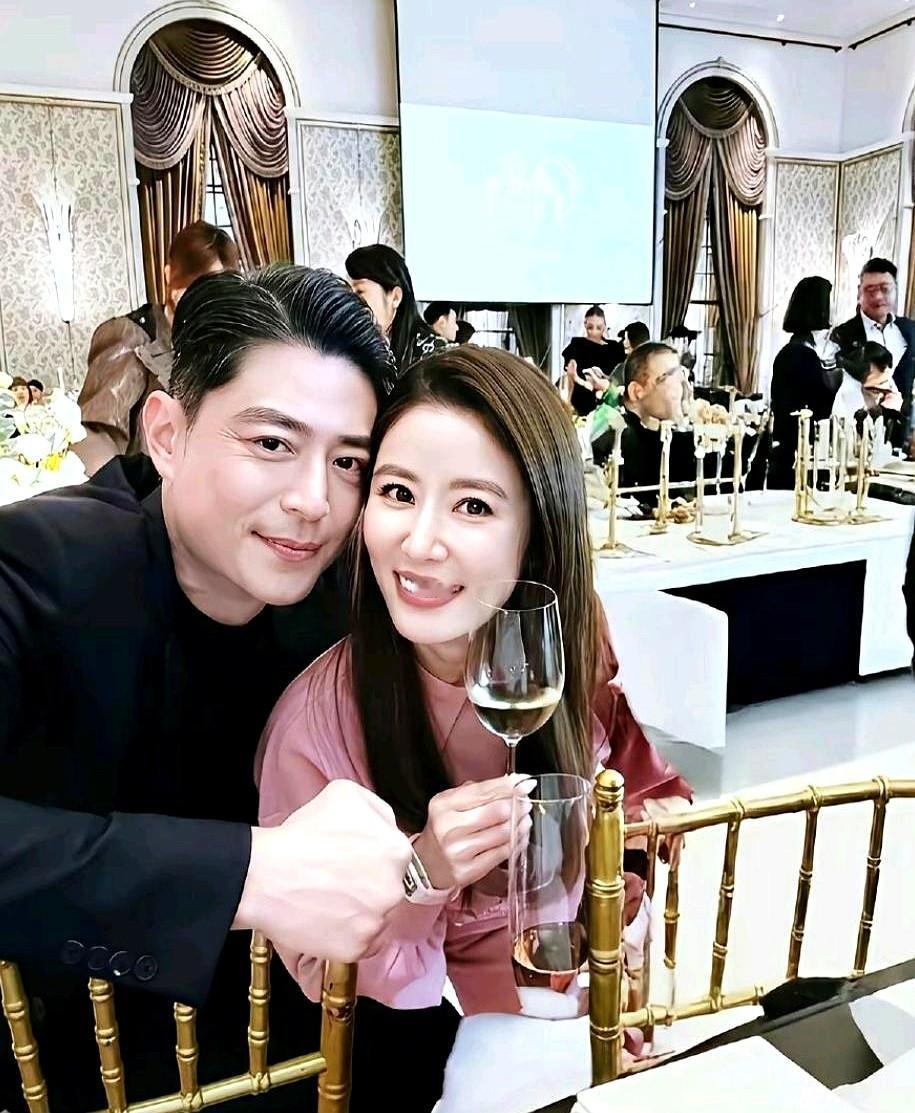 霍建华这波操作，给所有男人上了一课！这句话不是随便说的，45岁的霍建华在邱泽