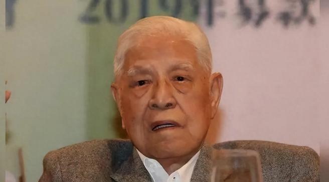 1996年台海危机：老美要把台湾分割出去，邓公在能怕你美帝吗!这一切得从199