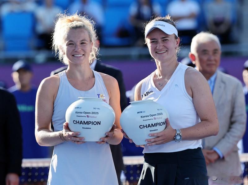 WTA250快讯，痼疾难改[捂脸哭]🇨🇳郑钦文首次不敌🇨🇿克雷吉茨科娃无缘