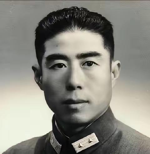 1944年，“大汉奸”郭绍绪请日军高层在家喝酒，席间，他大喊“上炖鸡”！话音刚落