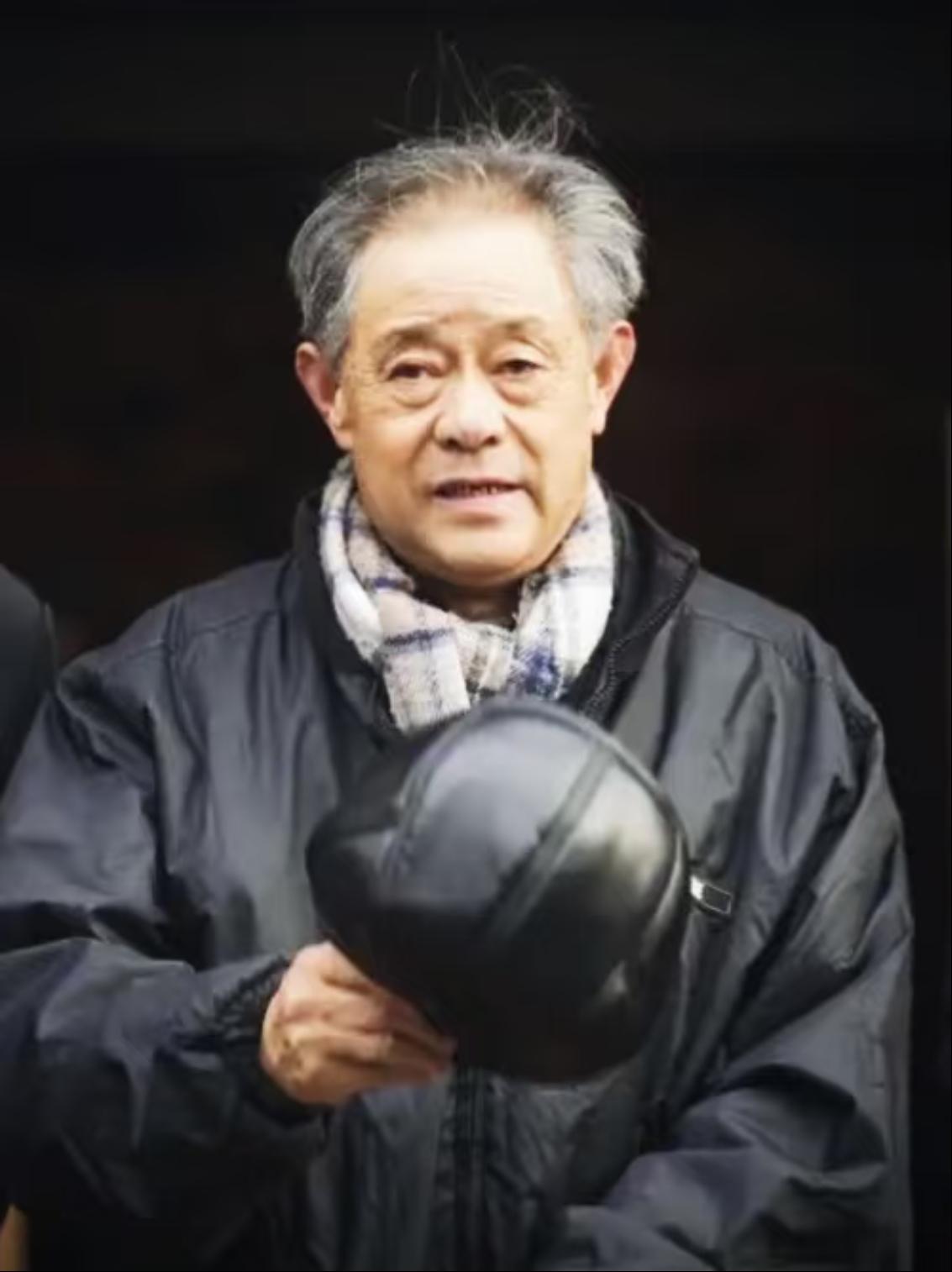 江苏已经针对南博文物管理问题，成立了调查组。我估计现在最坐不住的那个人就是徐