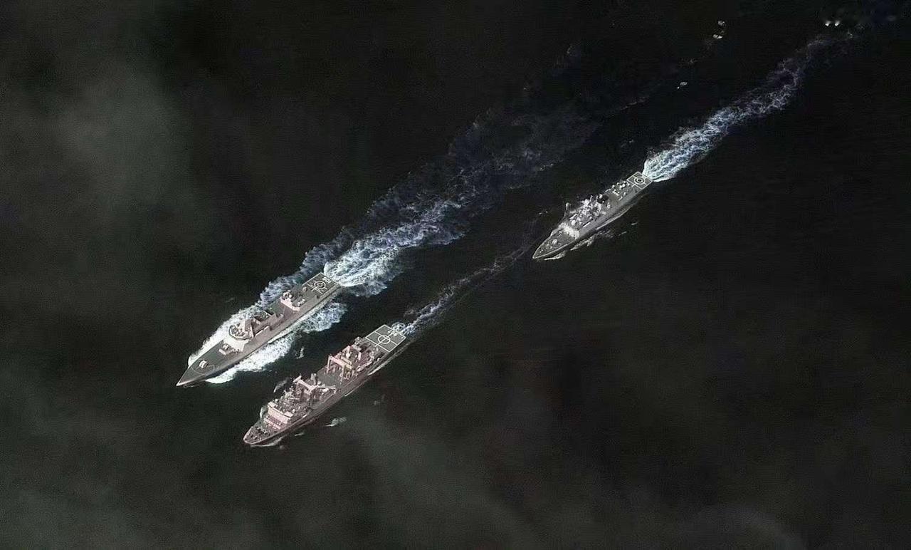 美西方都在关注解放军想干什么！075舰队已出菲律宾海，准备进入南太平洋，澳军慌了