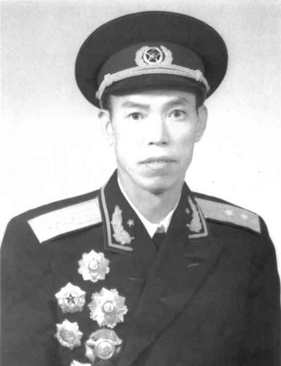 1981年10月23日，被组织审查和劳动锻炼长达8年的梁兴初将军，终于等到了处理