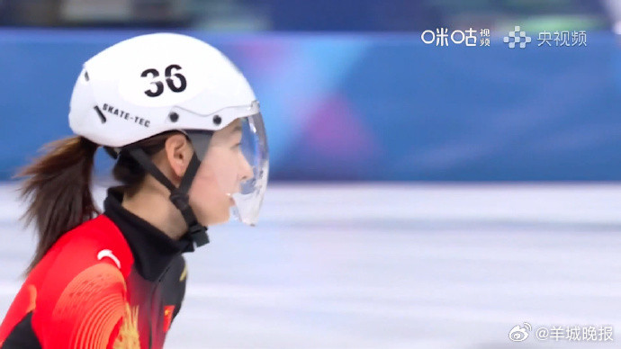 【#王欣然张楚桐范可新全员晋级#】米兰冬奥会短道速滑女子500米预赛，三位中国选