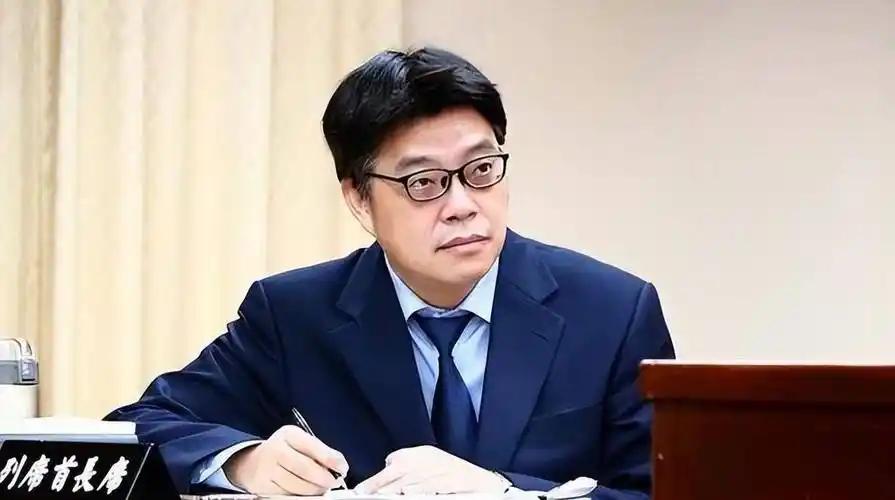 台湾地区“陆委会主委”邱垂正于7月3日发表谈话，就大陆《民族团结进步促进法》7月