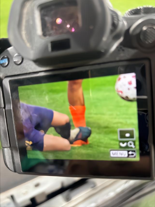 嘿，中超第7轮的赛场那叫一个热闹，到了伤停补时的紧要关头，杨帆那一脚飞铲，跟开足