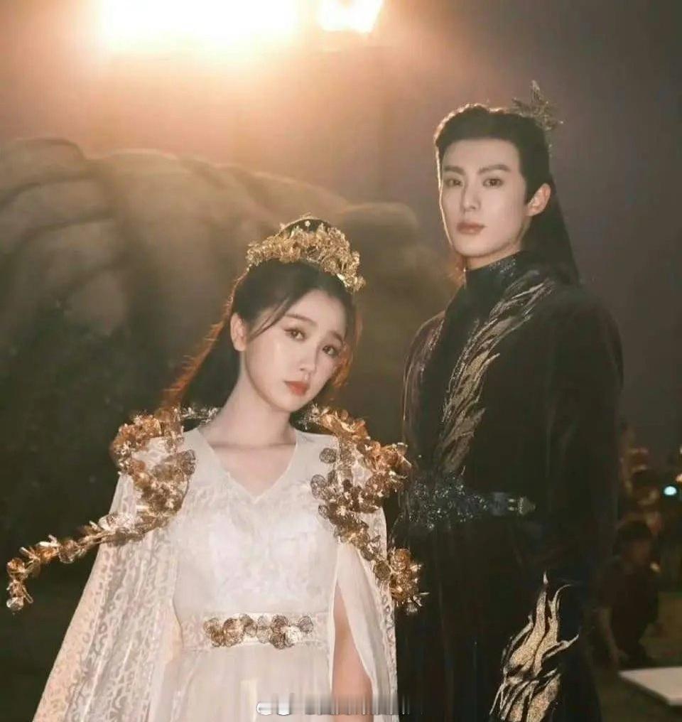 知道苍兰诀火了你们都想模仿了