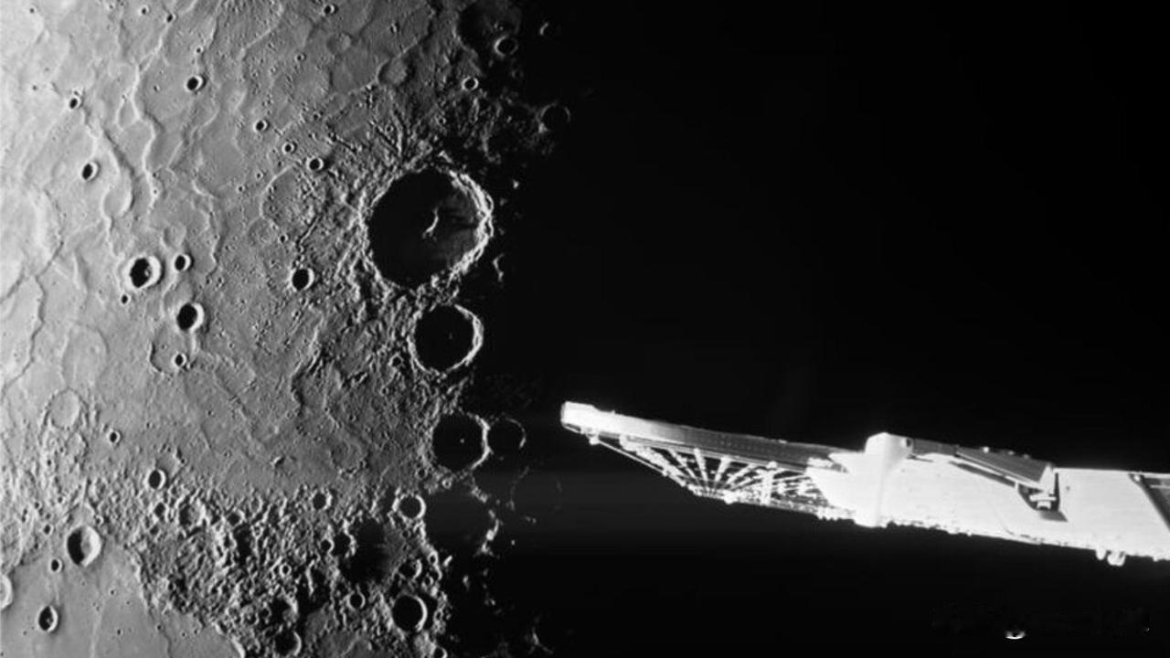 在黑暗太空飞行8年后即将抵达水星，两艘水星探测器抵达水星，水星上有水吗？9月