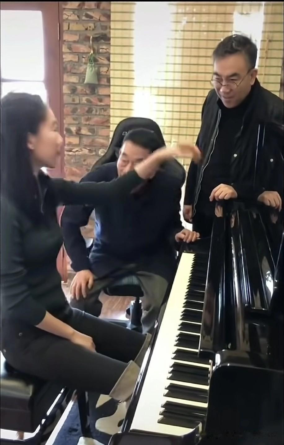 海河战神杨老五近年家宅不宁，90多岁老父离世、女儿不理、妻子离婚，这境遇里藏着多