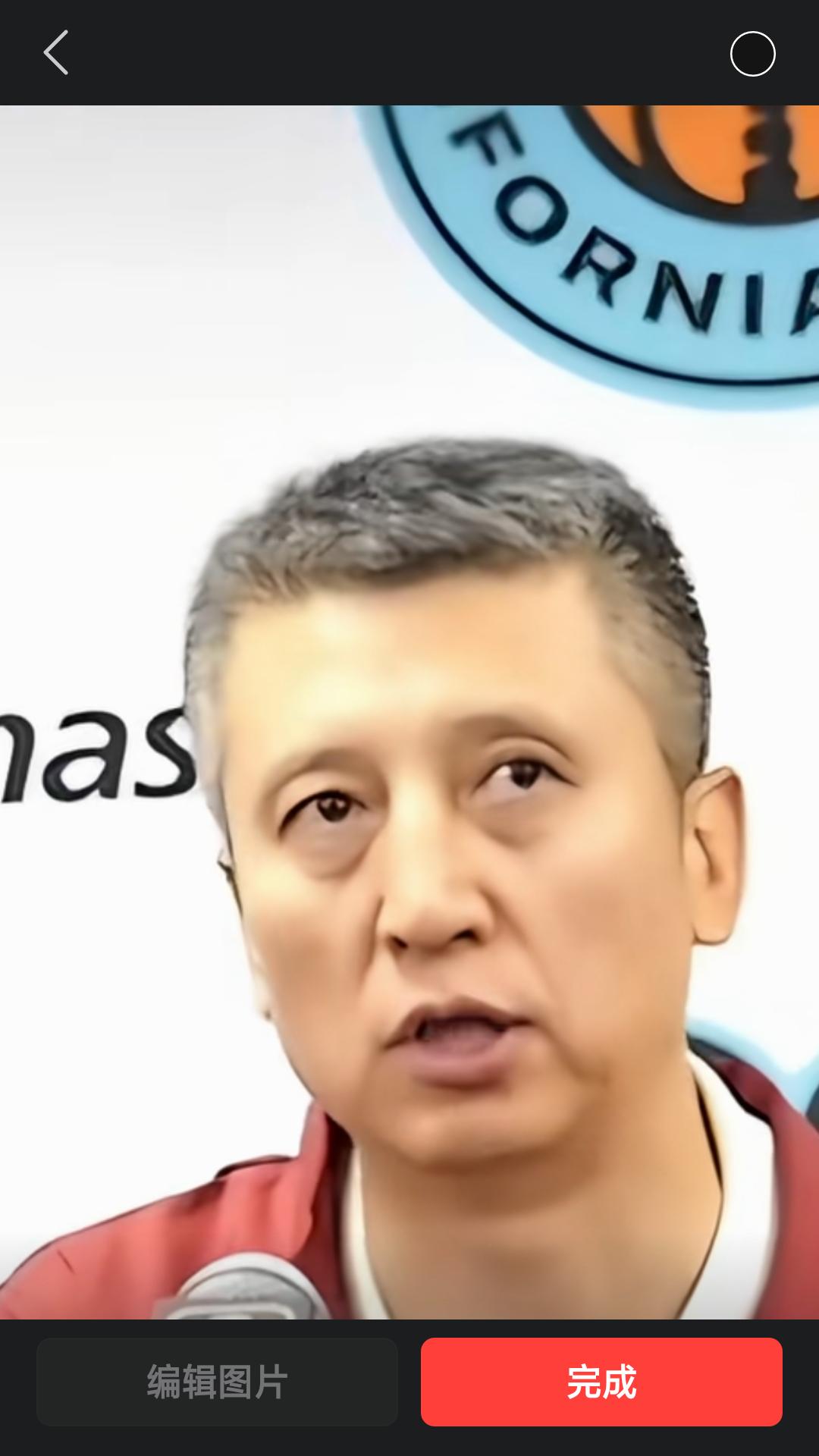 中国男篮主教练郭士强接受媒体采访，谈到杨汉森的成熟和进步。郭士强说:杨汉森是一个