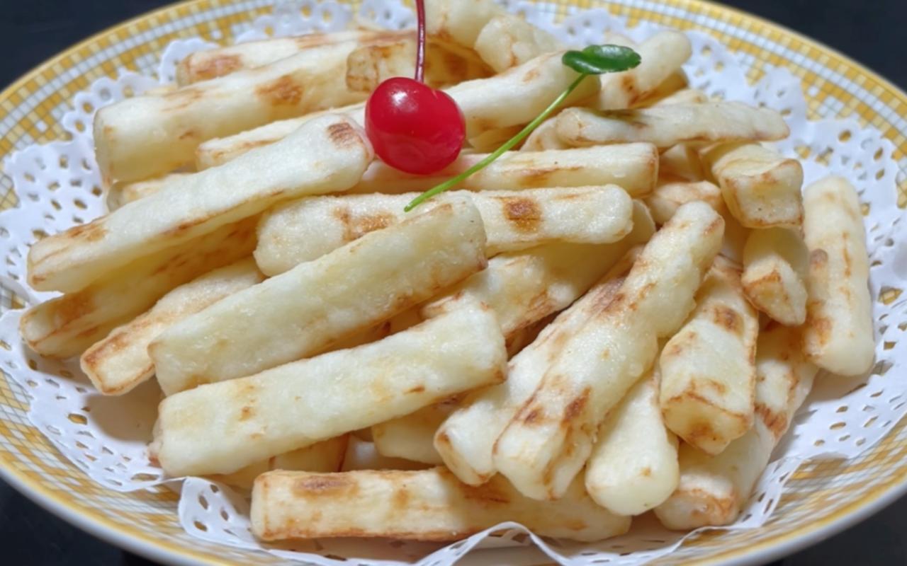一个看似普通的食物，竟然能让很多女性气色红润、月经规律、皮肤像剥了壳的鸡蛋一样细