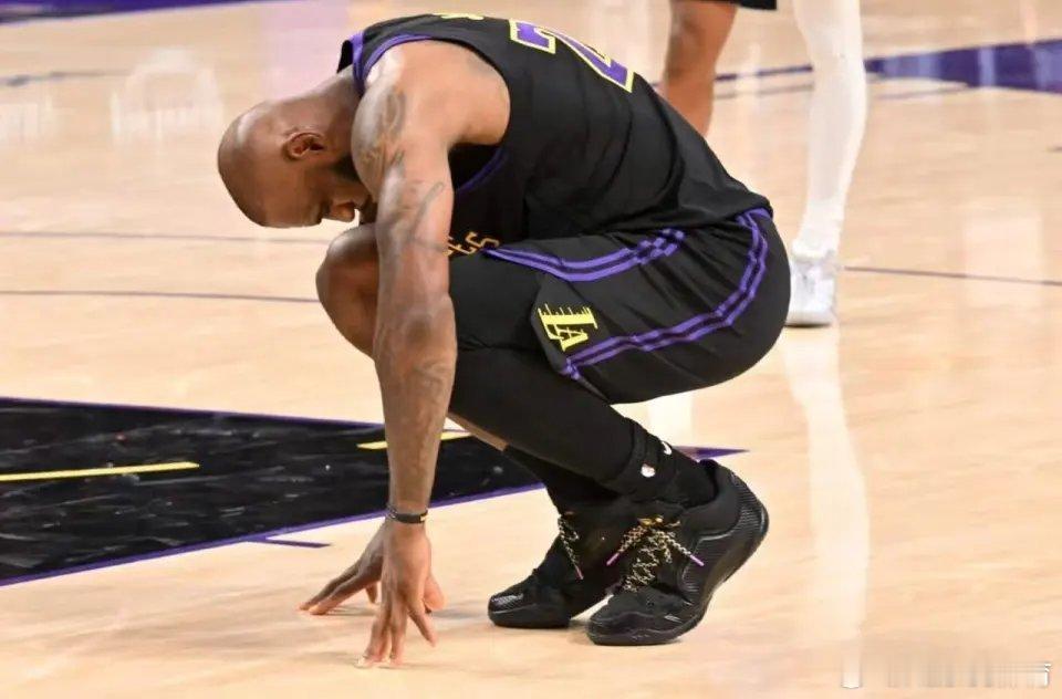 湖人总经理罗伯·佩林卡表示，即便勒布朗·詹姆斯决定再战第24个NBA赛季，湖人也