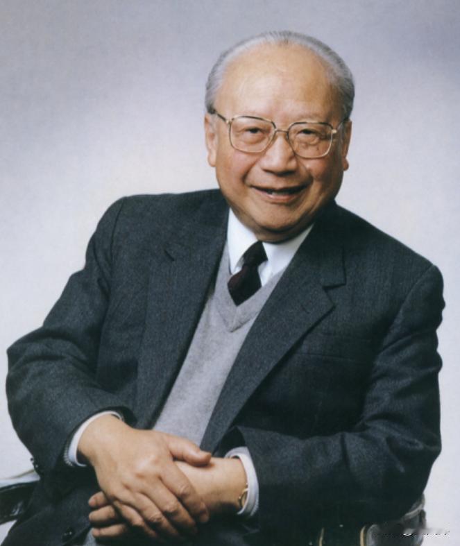 1982年，全国推行干部年轻化、制度化改革，任职年龄红线严明，举国上下无一例外。