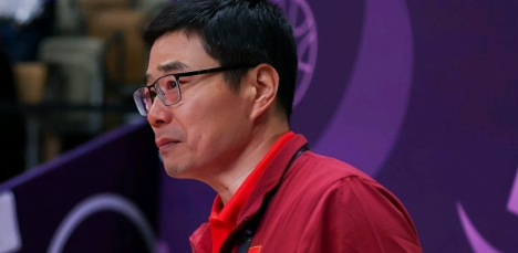 CBA八强赛将由原来的五局三胜制改为三局两胜制。据媒体人球圈赵探长透露，今年CB