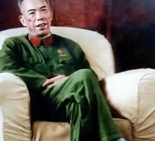 1971年，梁兴初来北京汇报工作，毛主席一句话后，他不明白其中意思，于是，回去询