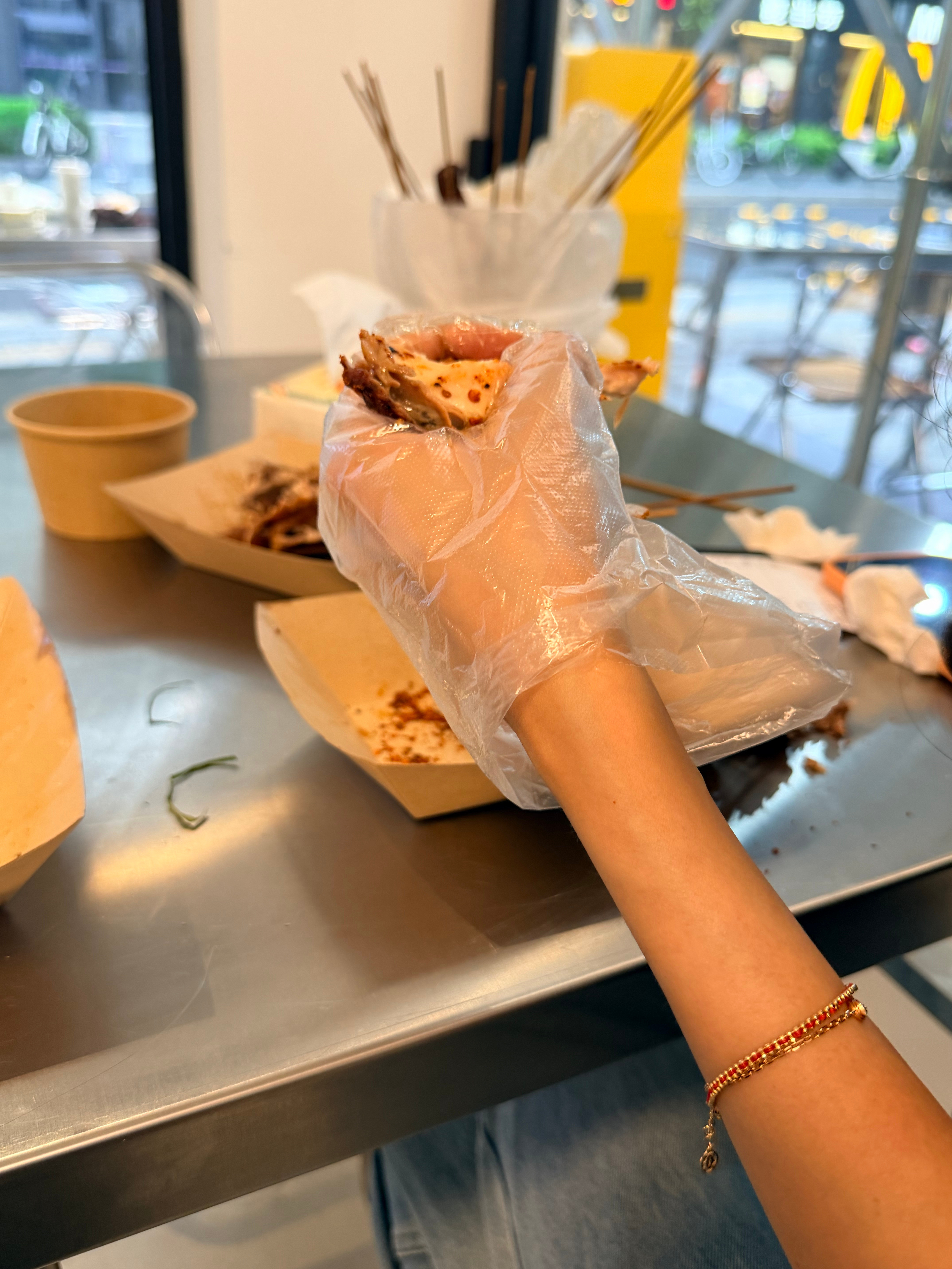 从广州驱车2小时，就为了尝一下的烧鸡原材料很新鲜，没有科技狠活的味道，只有鲜嫩多