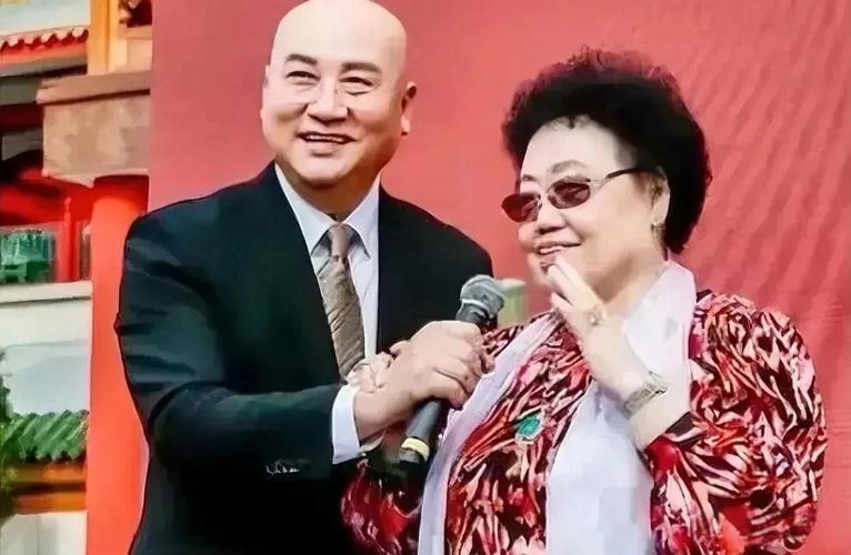 🌞陈丽华曾说："我跟迟先生认识的时候，感觉不合适，一个是我比他大11岁，再