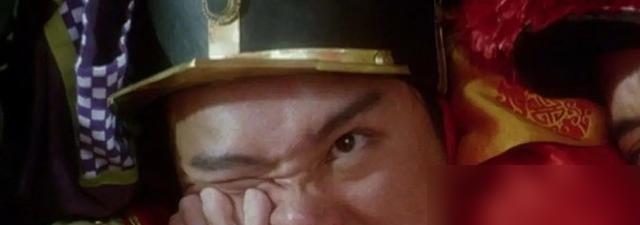 李嘉欣当年剪光指甲、洗脚三遍，竟只为用脚抠周星驰鼻孔？！当年王晶提出这“荒