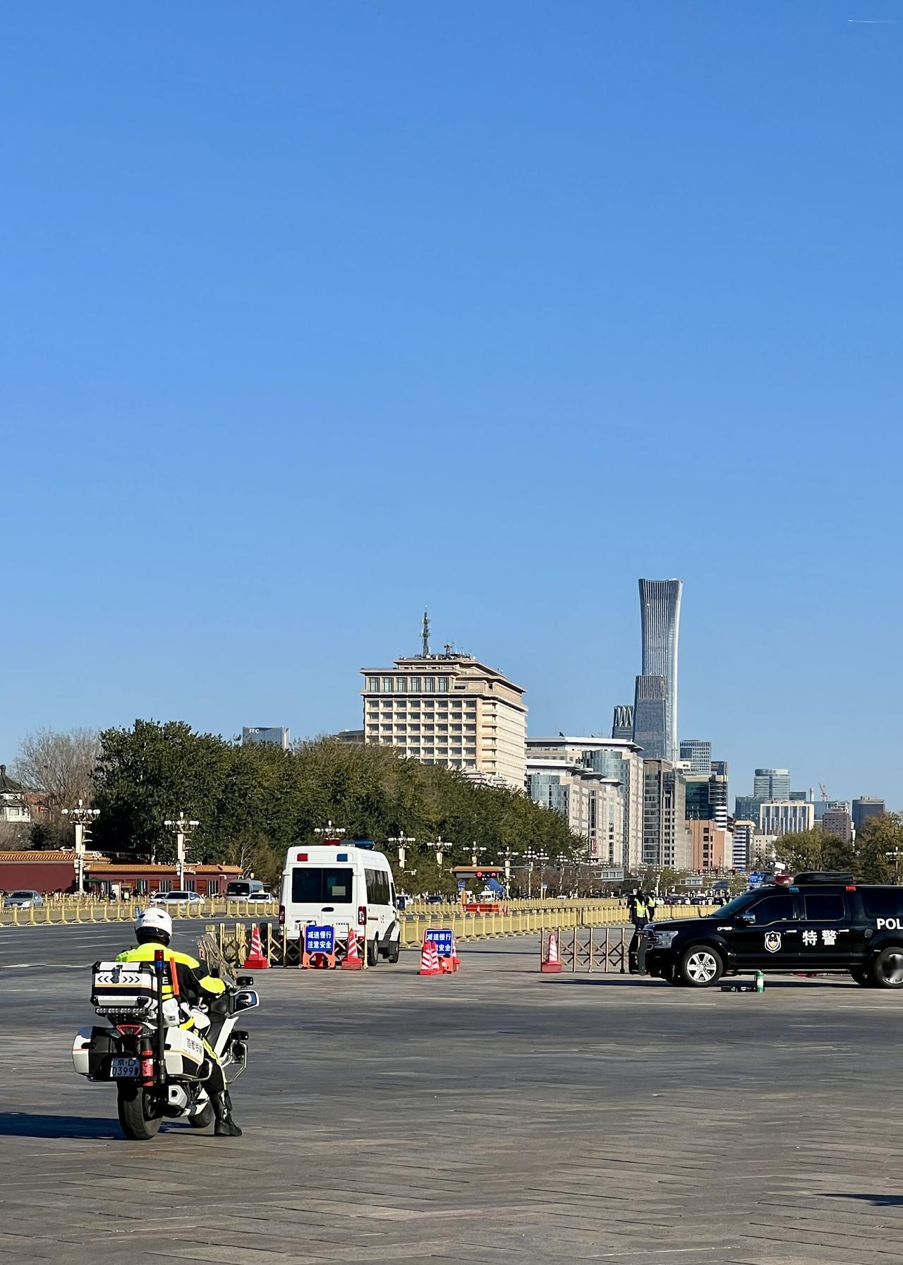 中国历史上三个最短命的王朝干成了最惊天动地的大事，影响了中华的走向。秦朝15年，