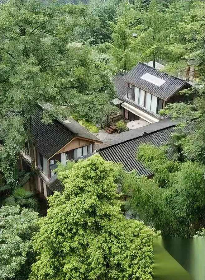 普通家庭存钱有多难？看完邻居的账本我沉默了…月薪五千算高吗？在小家庭里，