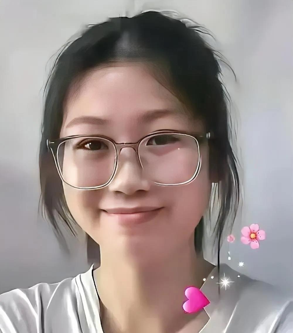做一个时代的普通人，也挺好！我觉得“扁担女孩”的两次选择都非常的正确。