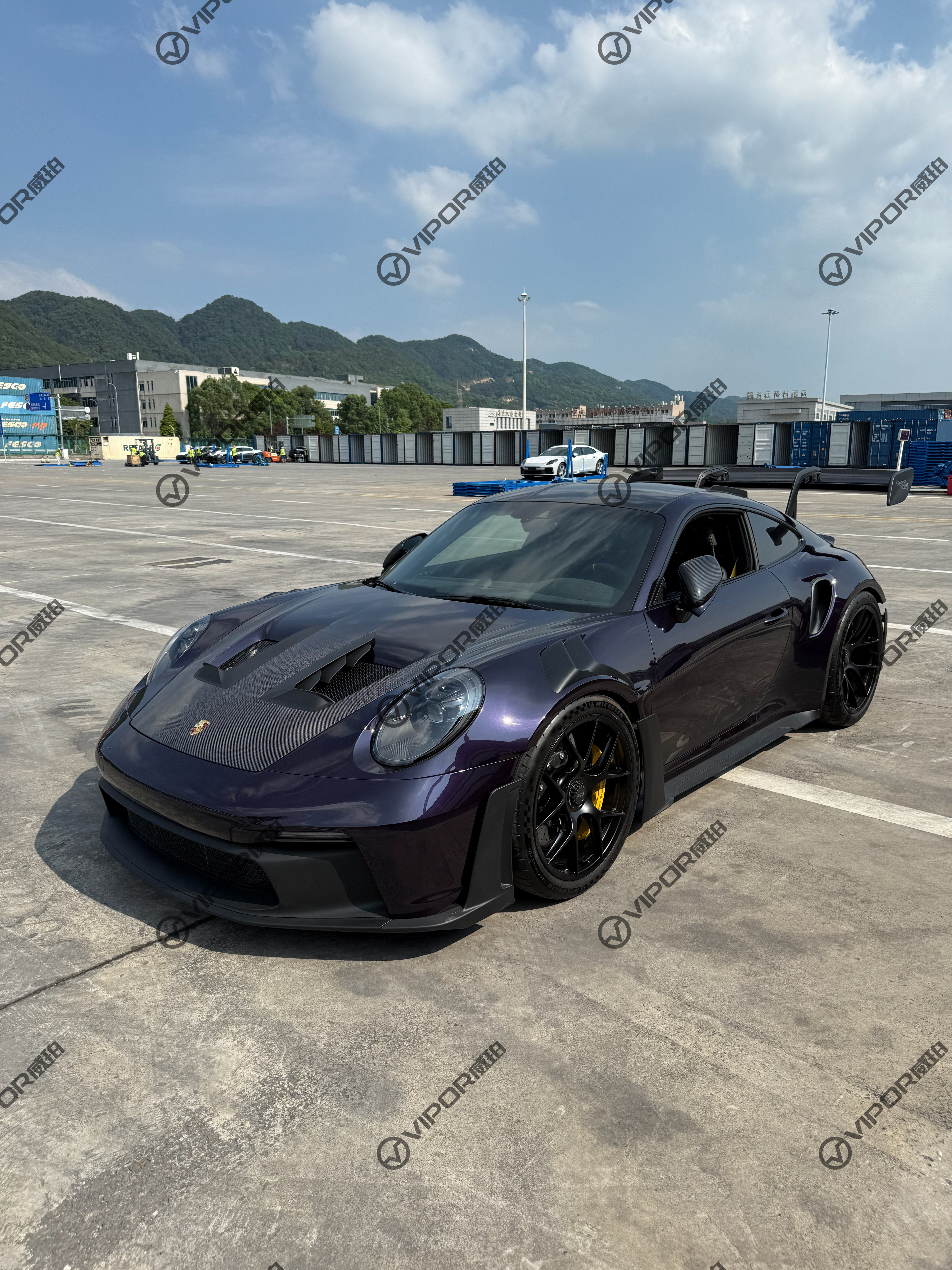 拆箱我的全新992GT3RS！PTS配色欧规满配！​​​