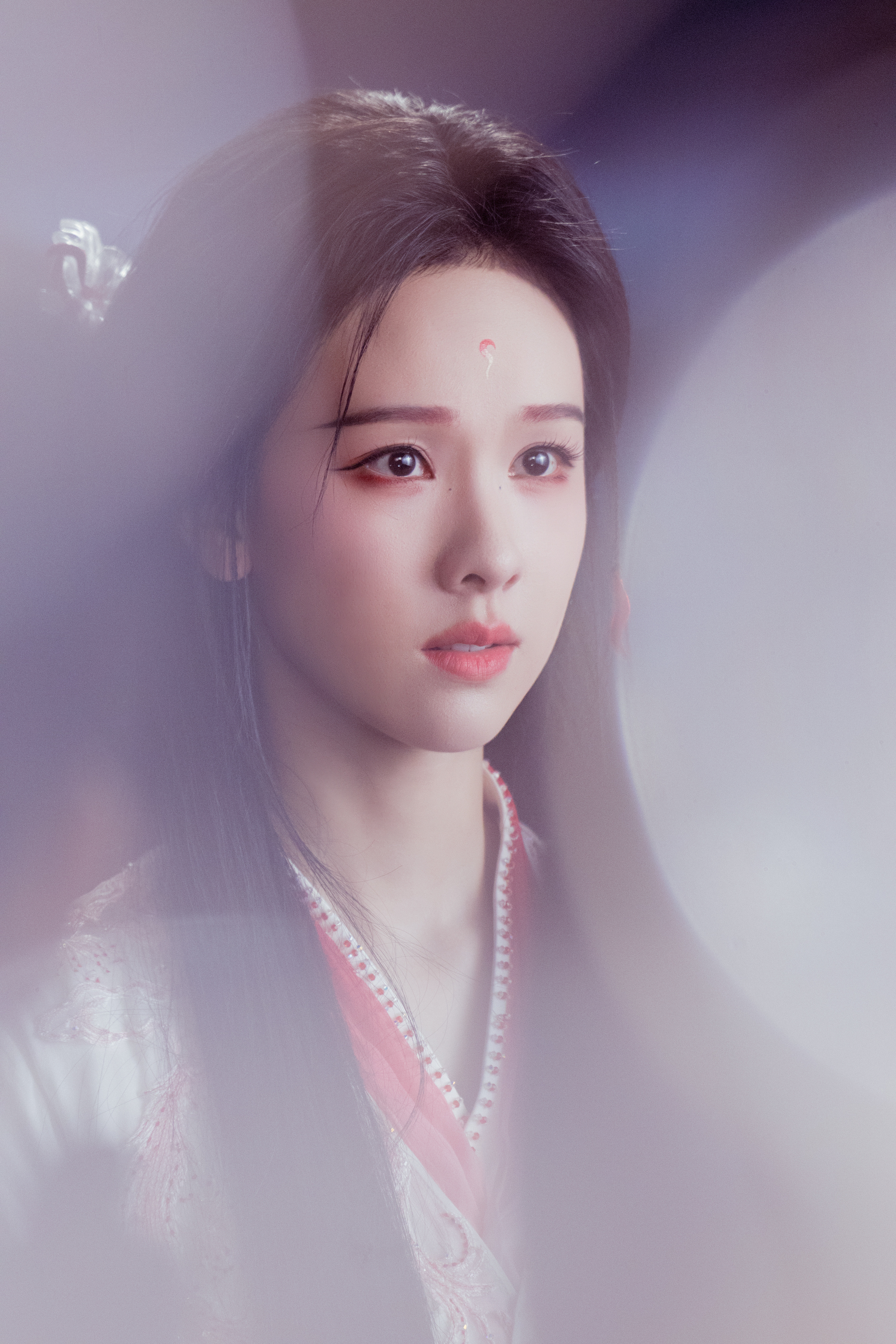 陈都灵雾妄言之有狸 以己之身，守心中之道。逆命而行，绝不做任人摆布的棋子。陈都灵