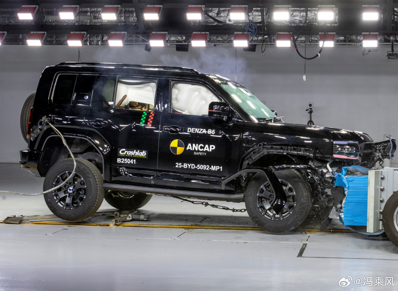 离谱但硬核！方程豹豹5拿澳洲ANCAP五星，扣分原因竟是“太硬”刚看到消息，豹5