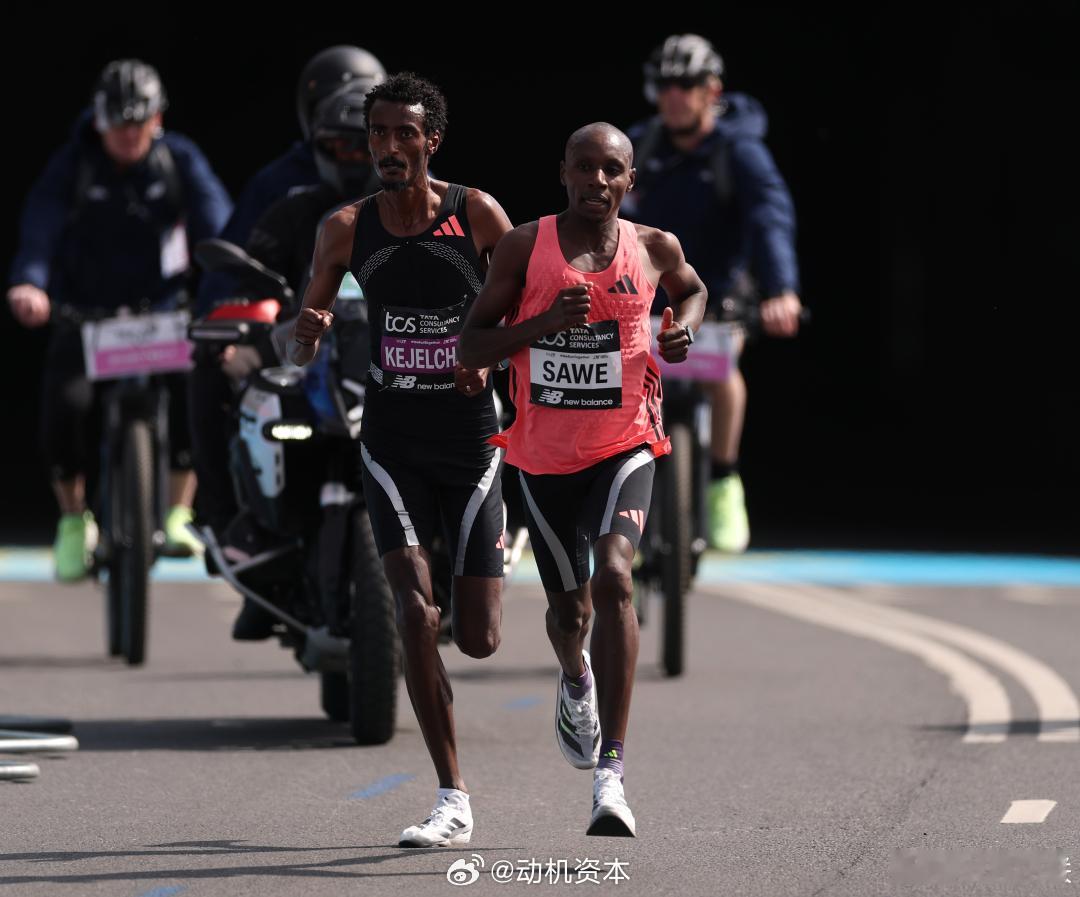 人类首次“破2”！马拉松迎历史性突破北京时间4月26日，马拉松项目迎来了历史性的