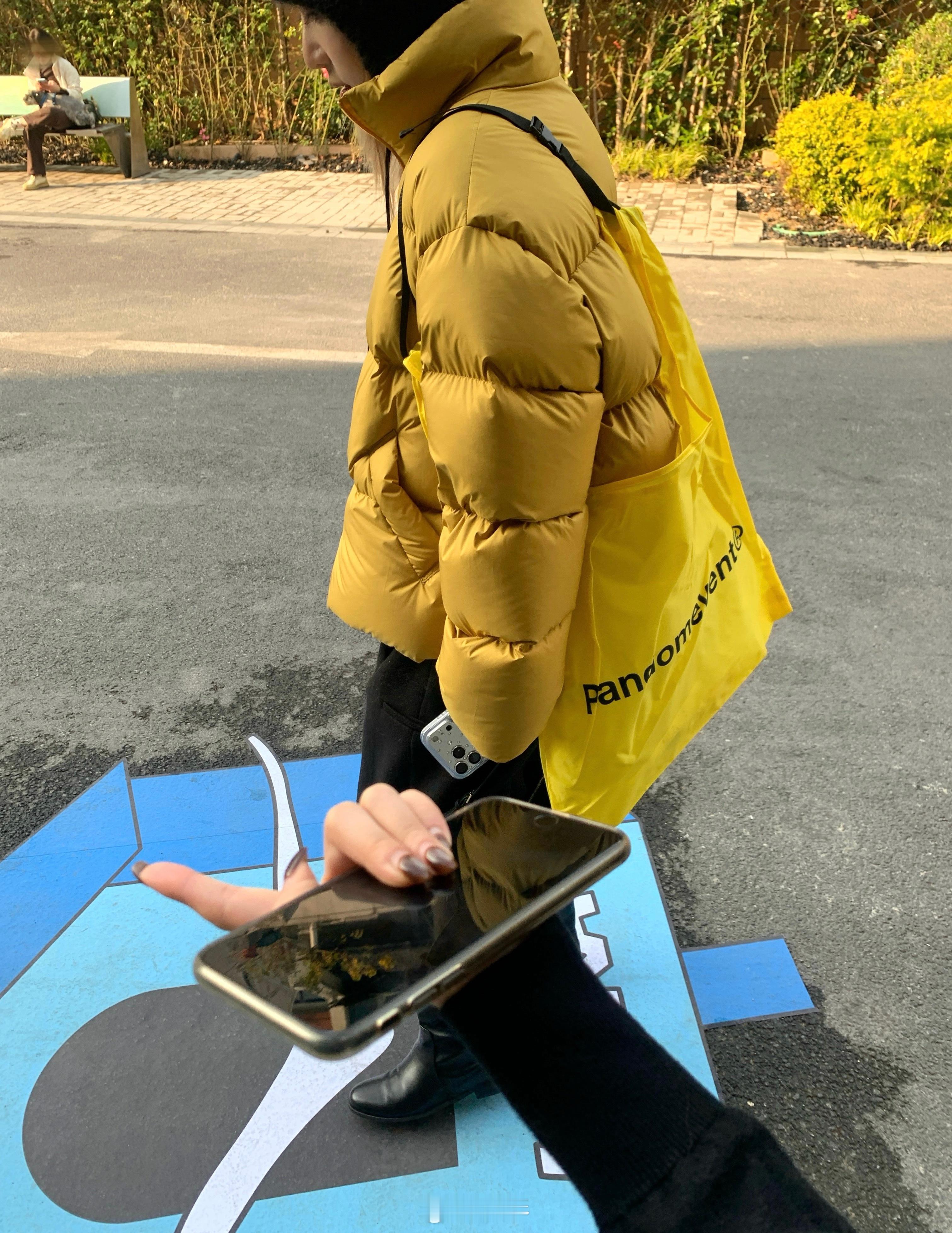 有钱人也还在用home键iPhone！