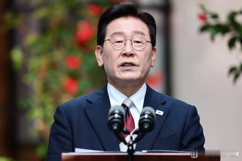 李在明支持率跌至40.2%创执政以来新低已连续6周下滑海外新鲜事韩国民调机