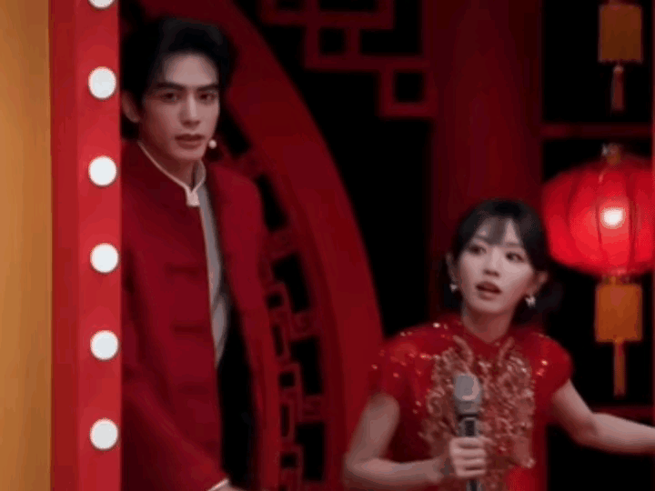 宋威龙和田曦薇要合作的消息刚传开，就引起不少讨论。有瓜主说两人春晚彩排时默契十足