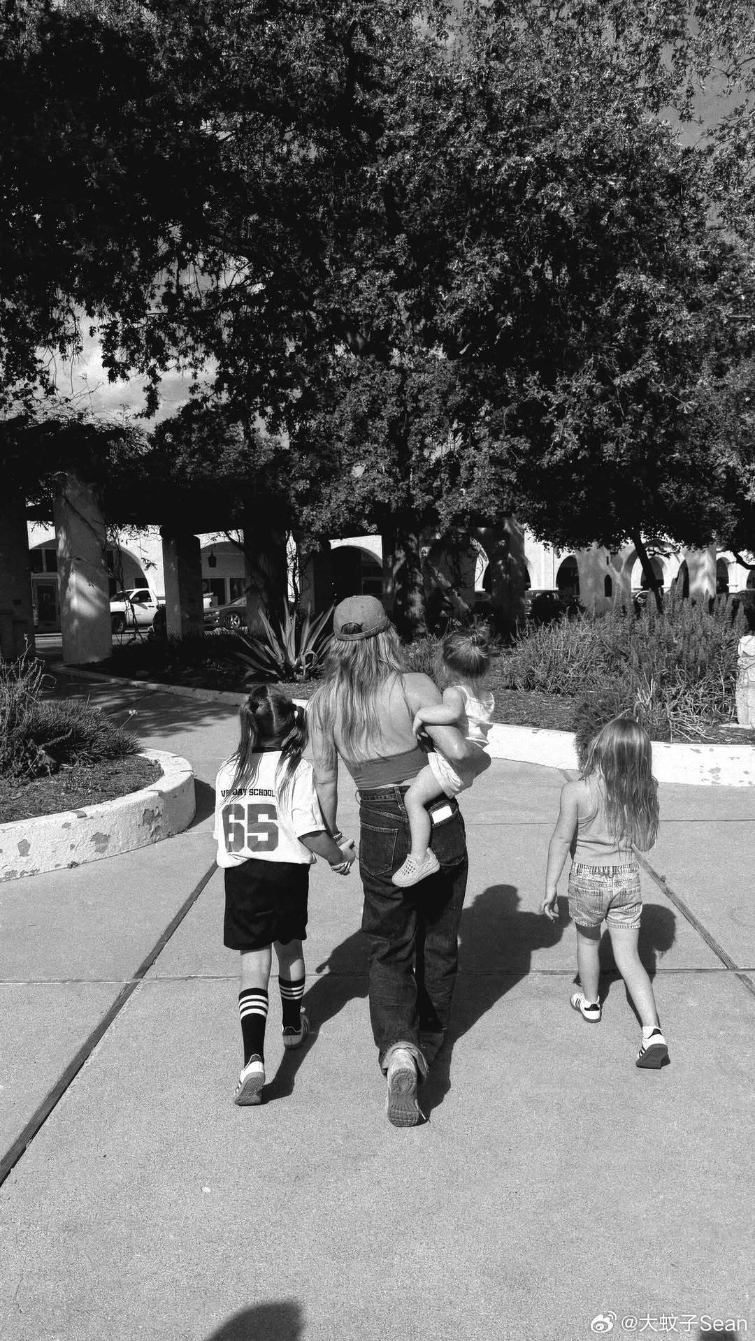 Hilaryduff希拉里达芙家的亲子周末，妈带娃&爸带娃【达芙之前还透露说儿